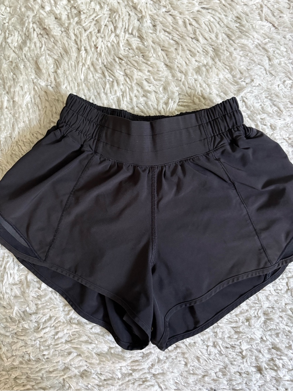 Lululemon Hotty Hot Shorts Low Rise Size 0